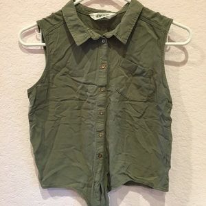 Girls Sleeveless button down
